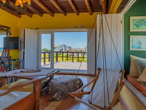 Casa en Venta con 1 cochera