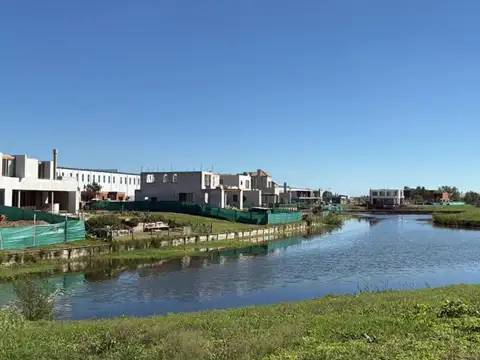 Venta de lote en Barrio San Fermin
