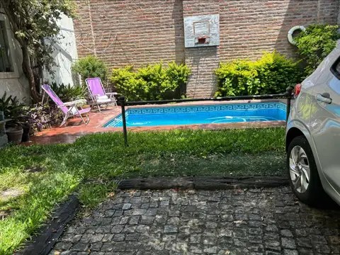 Casa 7 ambientes con 5 baños