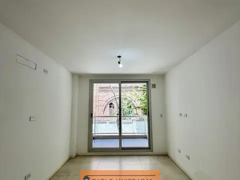 PADRE SILBERMAN 1600, Piso 1