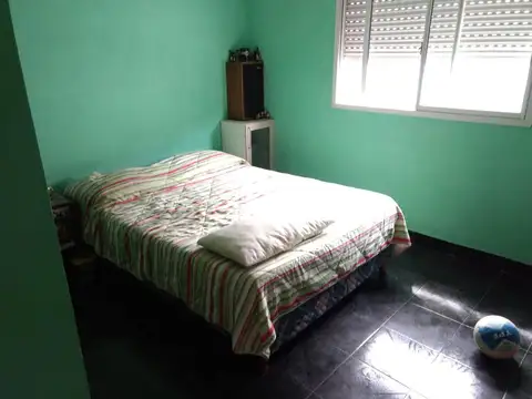 Casa 6 ambientes con 3 baños