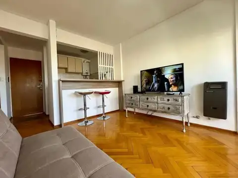 DEPARTAMENTO 1 DORM A MTS DE AV PELLEGRINI 
