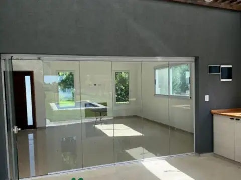 CASA EN ALQUILER EN BARRIO SANTO DOMINGO