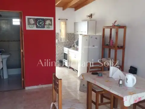Casa 3 ambientes con 1 baño
