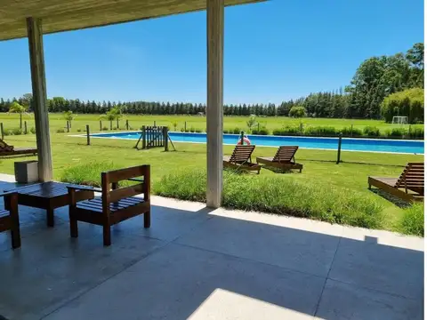 Terreno en Venta de 2031,0 m2