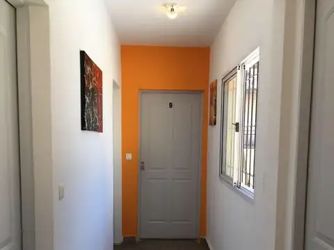 EDIFICIO DE 9 DEPARTAMENTOS Y 3 LOCALES EN MUNRO