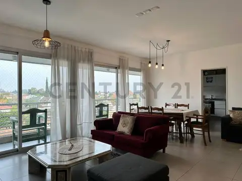 Departamento 3 ambientes con 2 baños