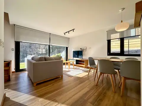 Casa en Alquiler de 3 dormitorios