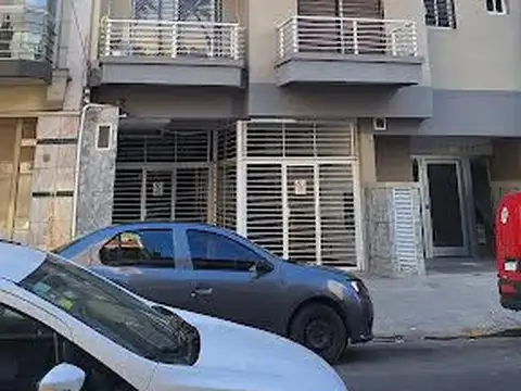 DEPARTAMENTO DE 1 AMB CONTRAFRENTE CON BALCÓN