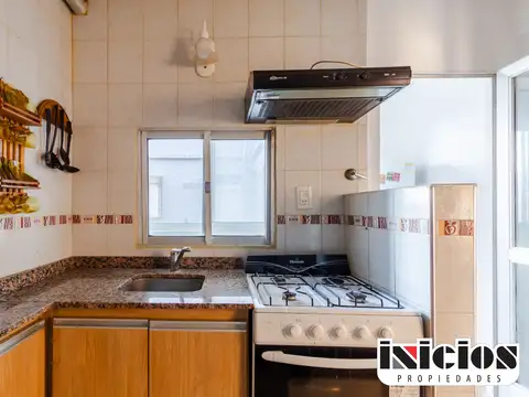 Departamento 4 ambientes con 2 baños