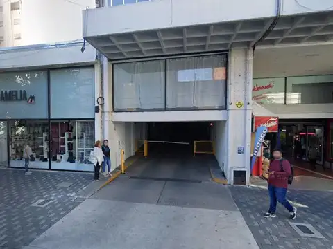 Cochera en Centro