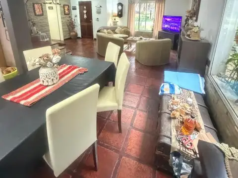 CASA EN VENTA BARRIO LAS PALMAS