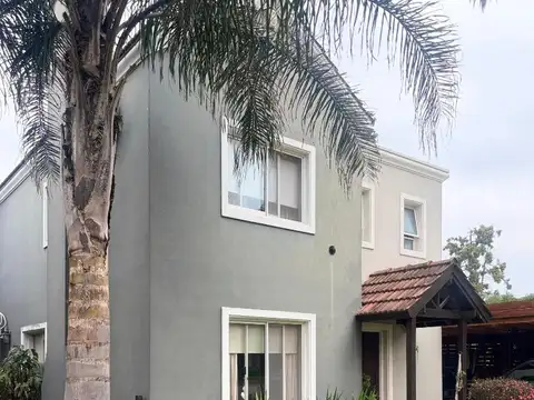 CASA EN VENTA BARRIO LAS PALMAS