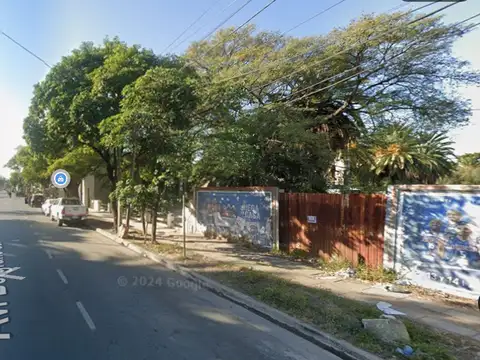 Venta de importante terreno sobre av. belgrano