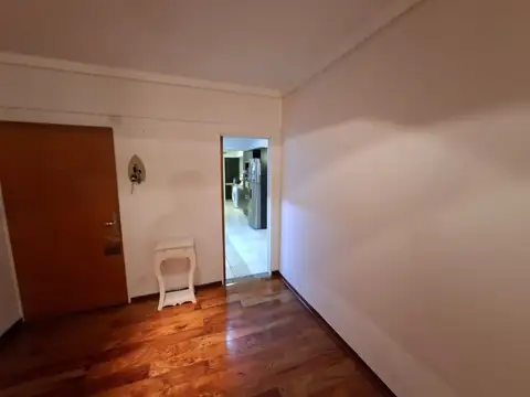 Departamento en Alquiler en Almagro, $ 1.600.000