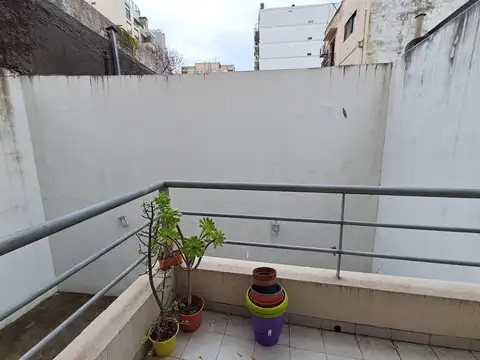 Departamento en Alquiler en Colegiales, $ 550.000