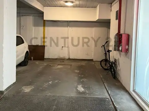 Cochera cubierta en Venta La Plata