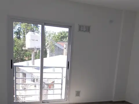 DPTO. 2 AMB. A ESTRENAR C/TERRAZA