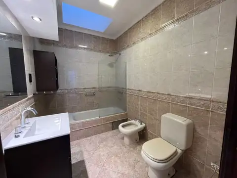 Depto Tipo Casa en Alquiler 1 año