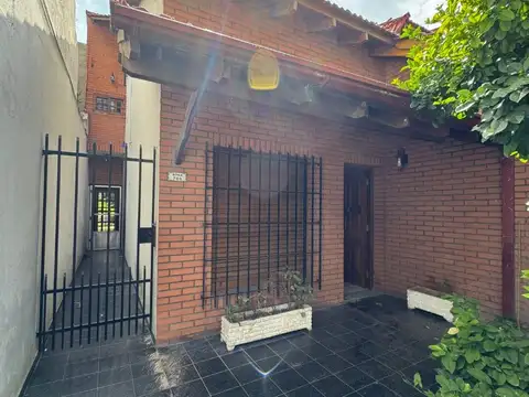 CASA EN VENTA EN BELLA VISTA 