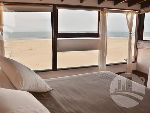 Hotel en Venta en Las Gaviotas, USD 3.700.000