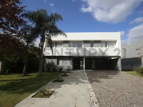 Fincas de Iraola II