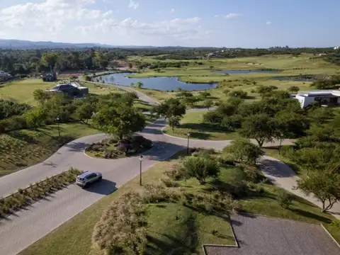 VENTA LOTE ESTANCIA EL TERRON GOLF CLUB