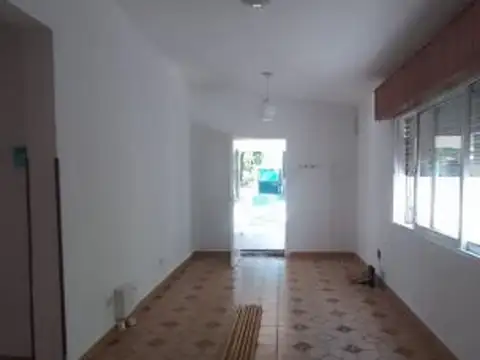 Casa en Alquiler en Funes, $ 1.200.000