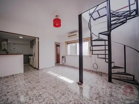 Depto Tipo Casa en Venta en Villa Devoto, USD 120.000