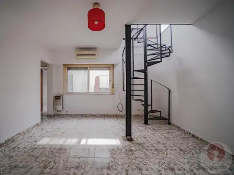 Depto Tipo Casa en Venta 25 años