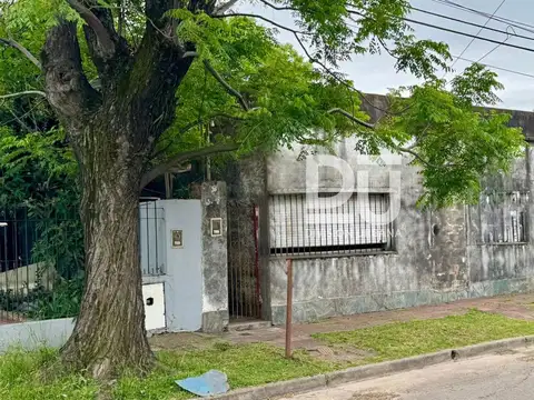 Terreno en Venta en Moreno, USD 130.000