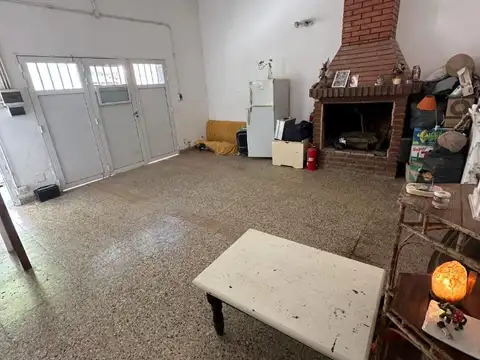 PROPIEDAD EN RINCON CON PILETA