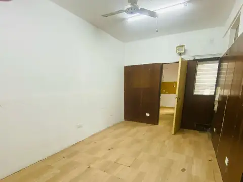 Depto Tipo Casa en Venta 40 años