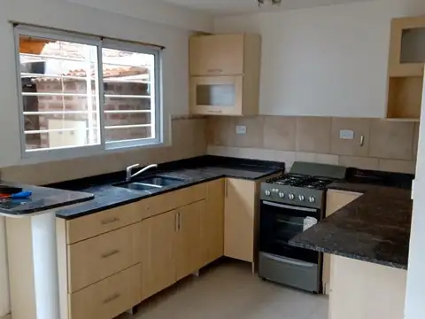 Casa en Alquiler de 3 dormitorios
