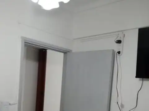 Cómodo 2 amb Amoblado Moreno 3000 Balvanera Subte A y H Tren