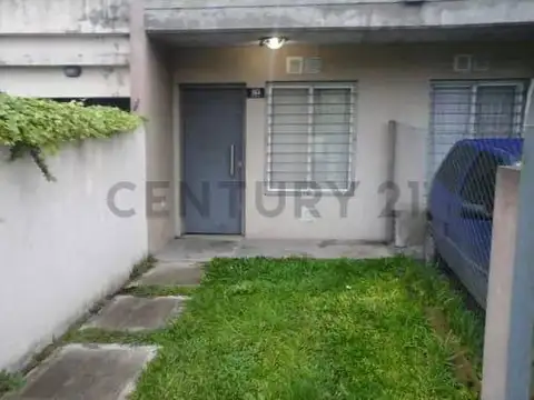 VENTA DE PH 2 AMBIENTES CON PARQUE, VILLA TESEI