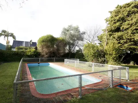 Casa 2 ambientes con 1 baño