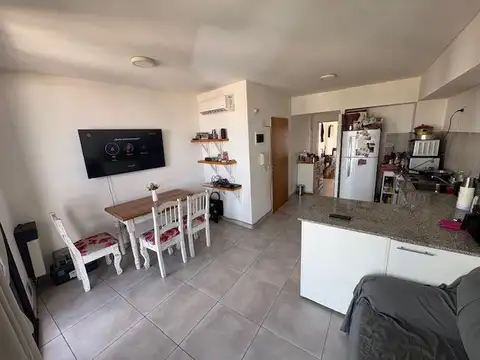 Departamento 2 ambientes con 1 baño