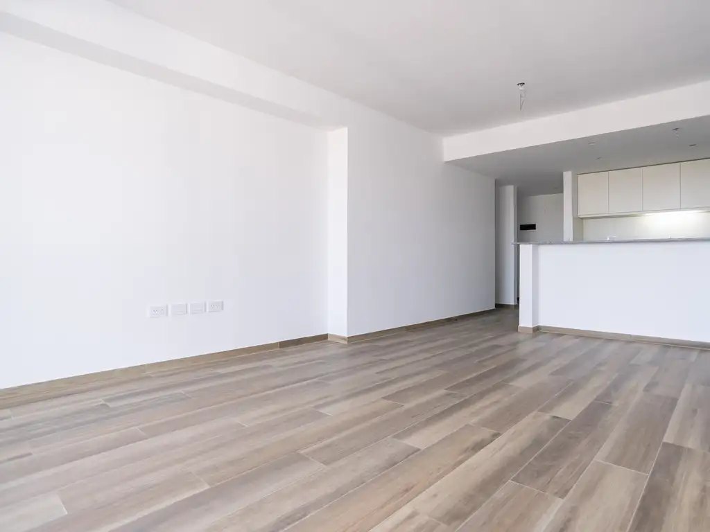calle 43 entre 16 y 17 1000, Piso 0