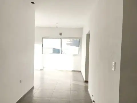 Departamento en Alquiler en Maipú, $ 900.000
