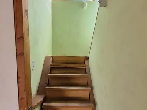 Casa 2 ambientes con 1 baño