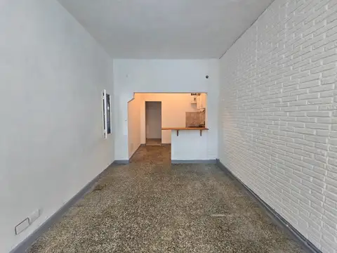 Depto Tipo Casa en Alquiler de Monoambiente