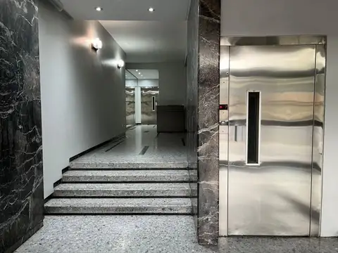 Avenida Del Libertador 100