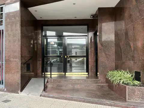 Av. Del Libertador al 100 OPORTUNIDAD!