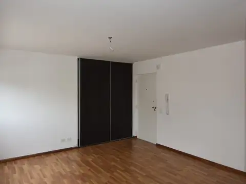 Laprida 2000, Piso 4