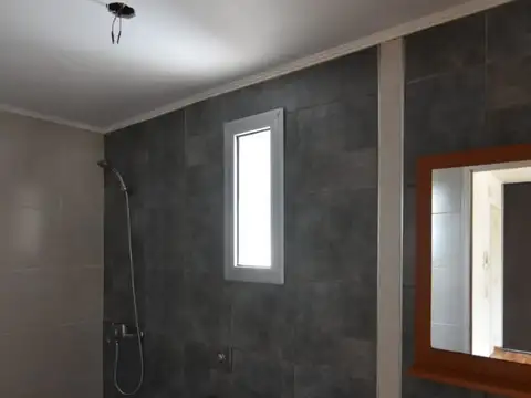 Excelente Monoambiente a la venta en Laprida al 2000!