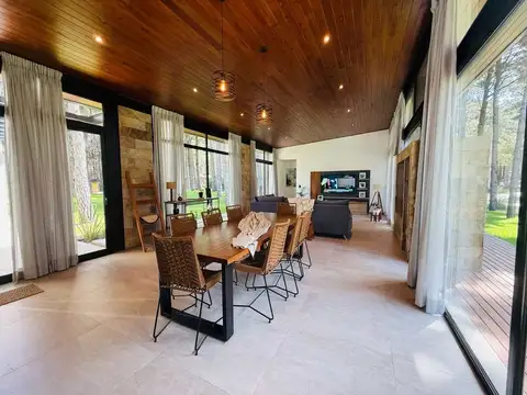 CASA VENTA VILLA ROBLES BARRIO ALBATROS LOTE 104