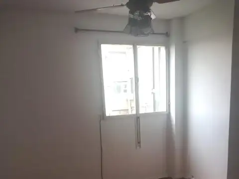 Departamento en Alquiler en Flores Sur, $ 720.000