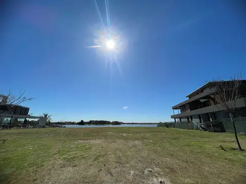 Terreno en Venta de 1213,0 m2
