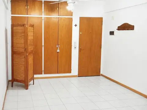 VENTA MONOAMBIENTE ALTO PROFESIONAL ALMAGRO